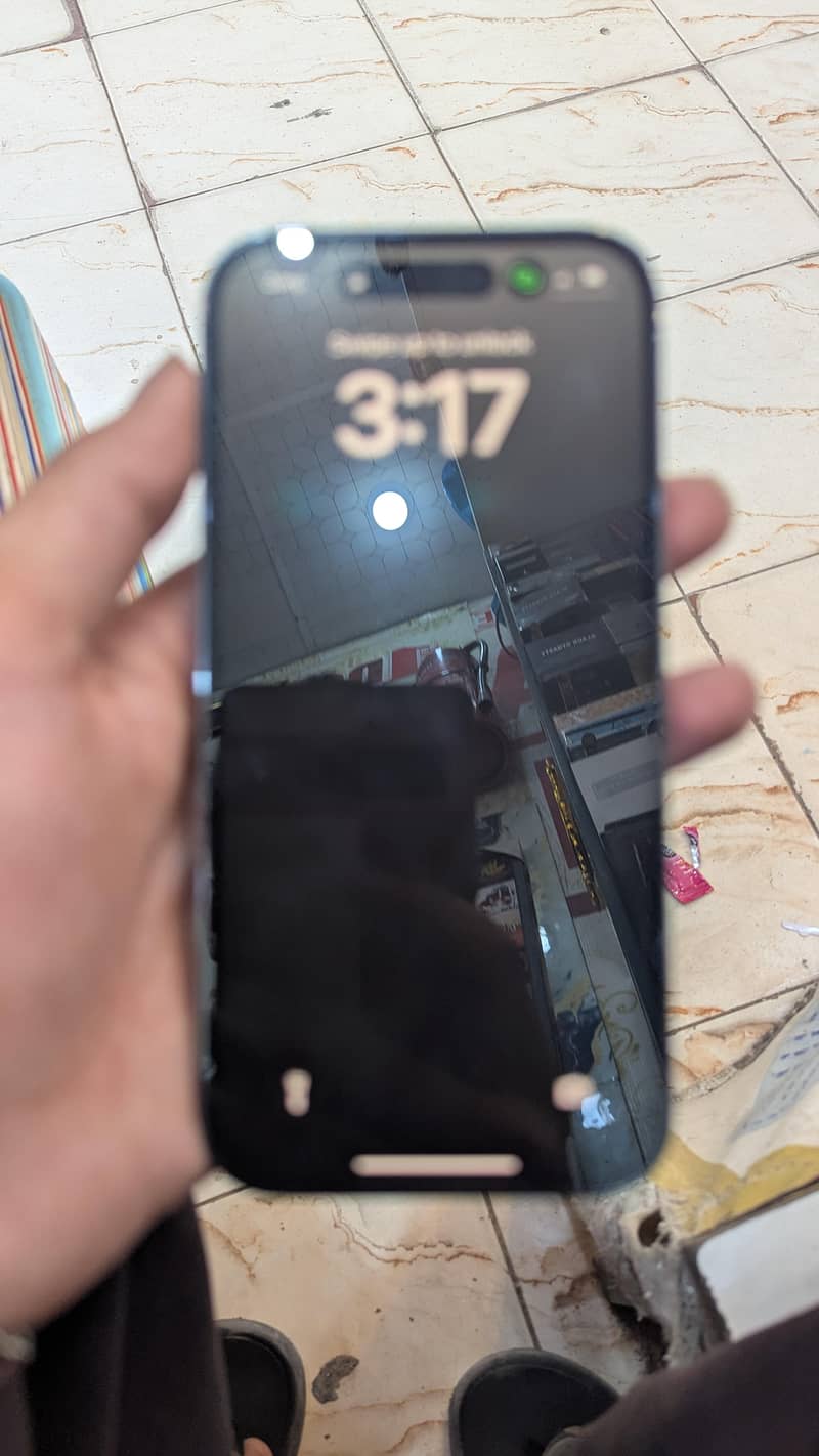 Apple iPhone 14 Pro 2