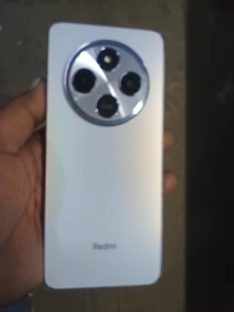 32000 0
