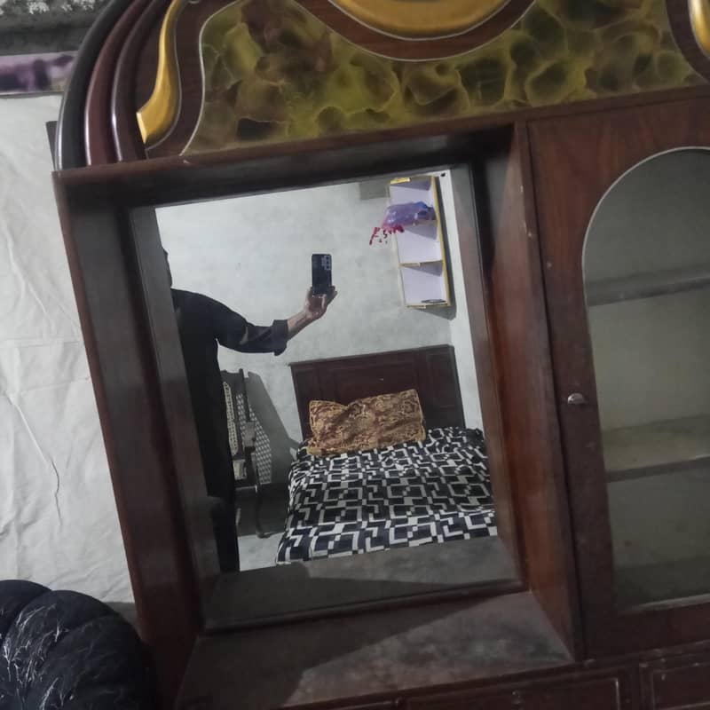 showcase and dressing table 1