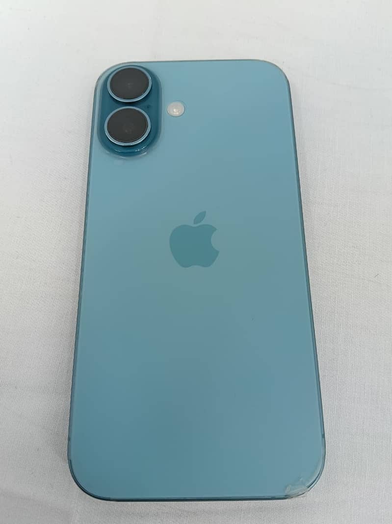 Apple iPhone 16 1