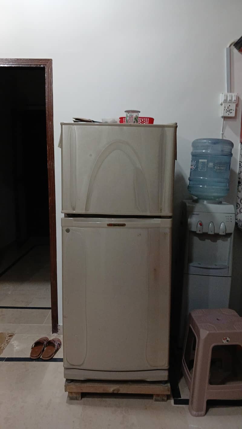 Fridge 0