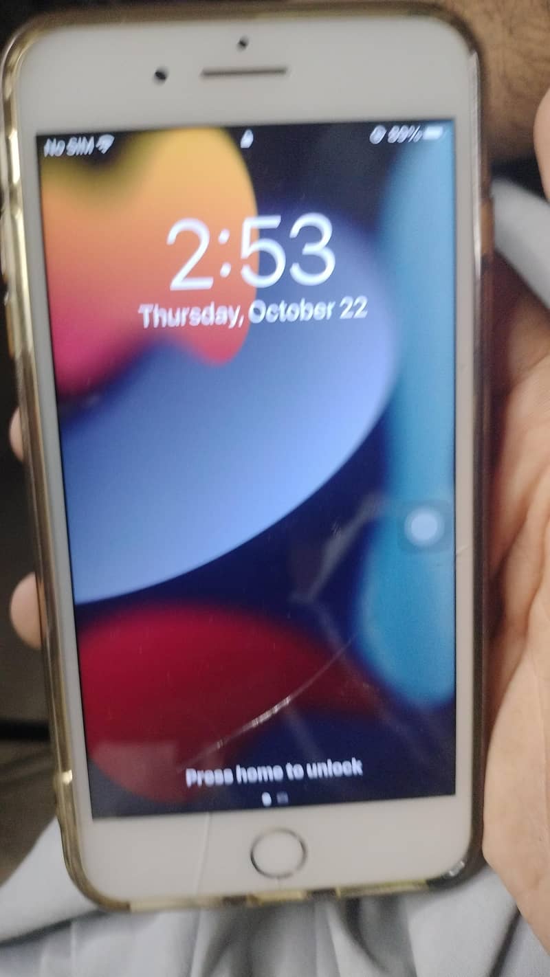 Apple iPhone 7 Plus 0