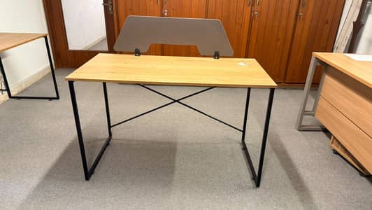 Office table
