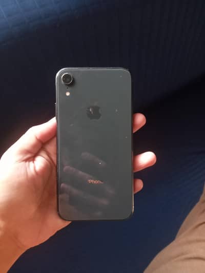 Apple iPhone XR