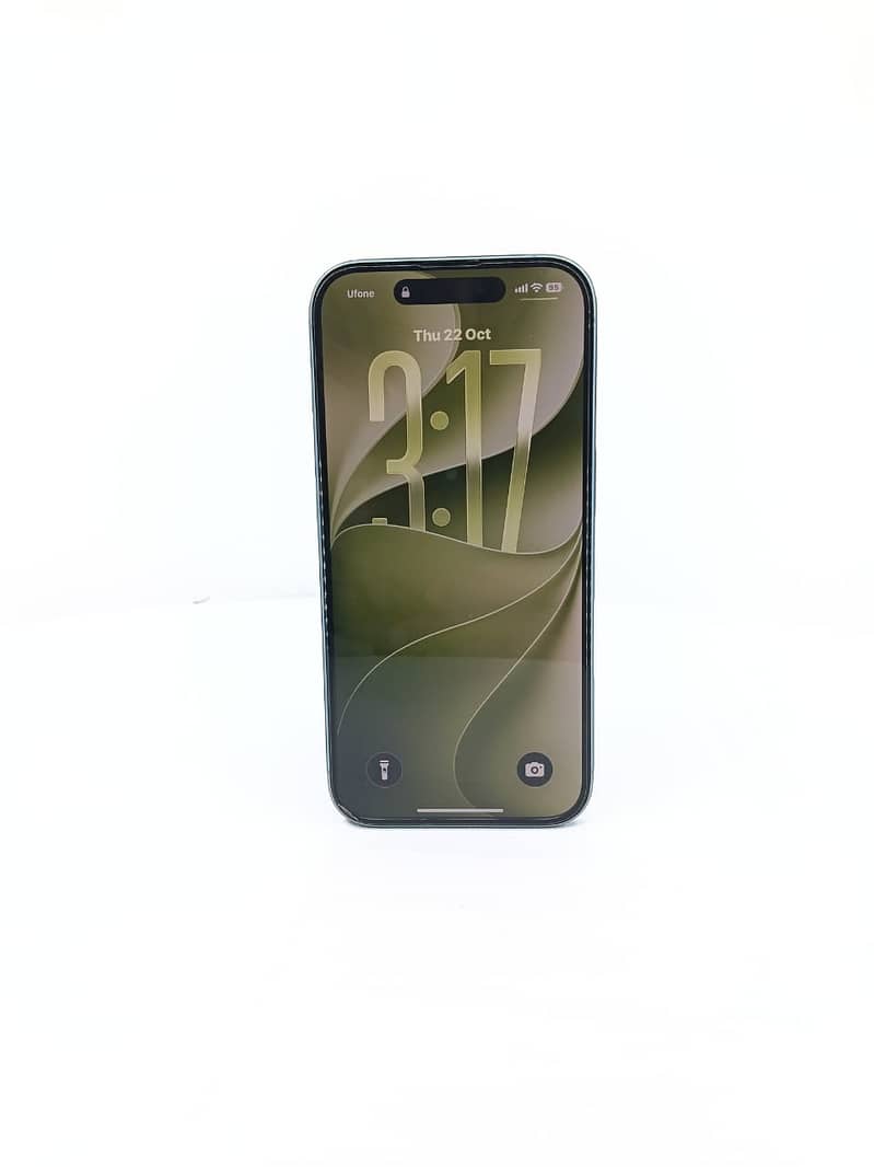 Apple iPhone 16 0