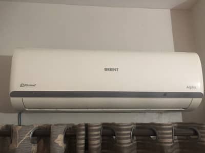 Orient Alpha Efficient Split AC
