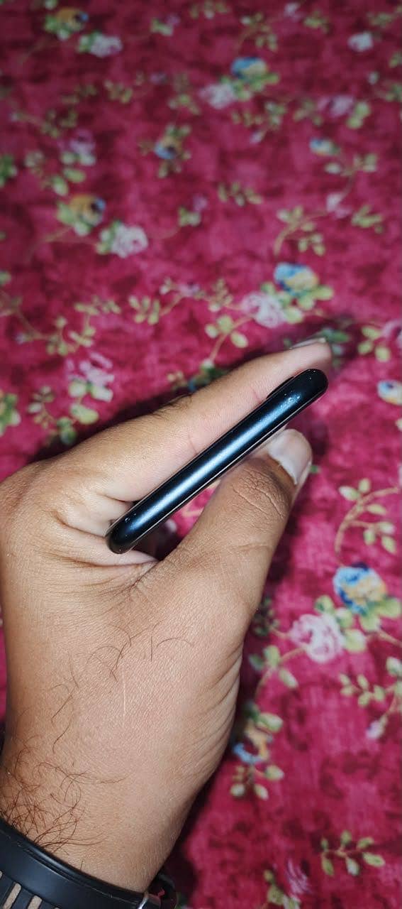 Apple iPhone SE 4