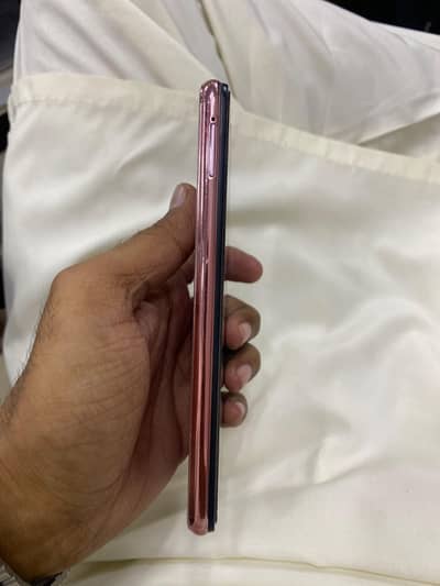Vivo Y17