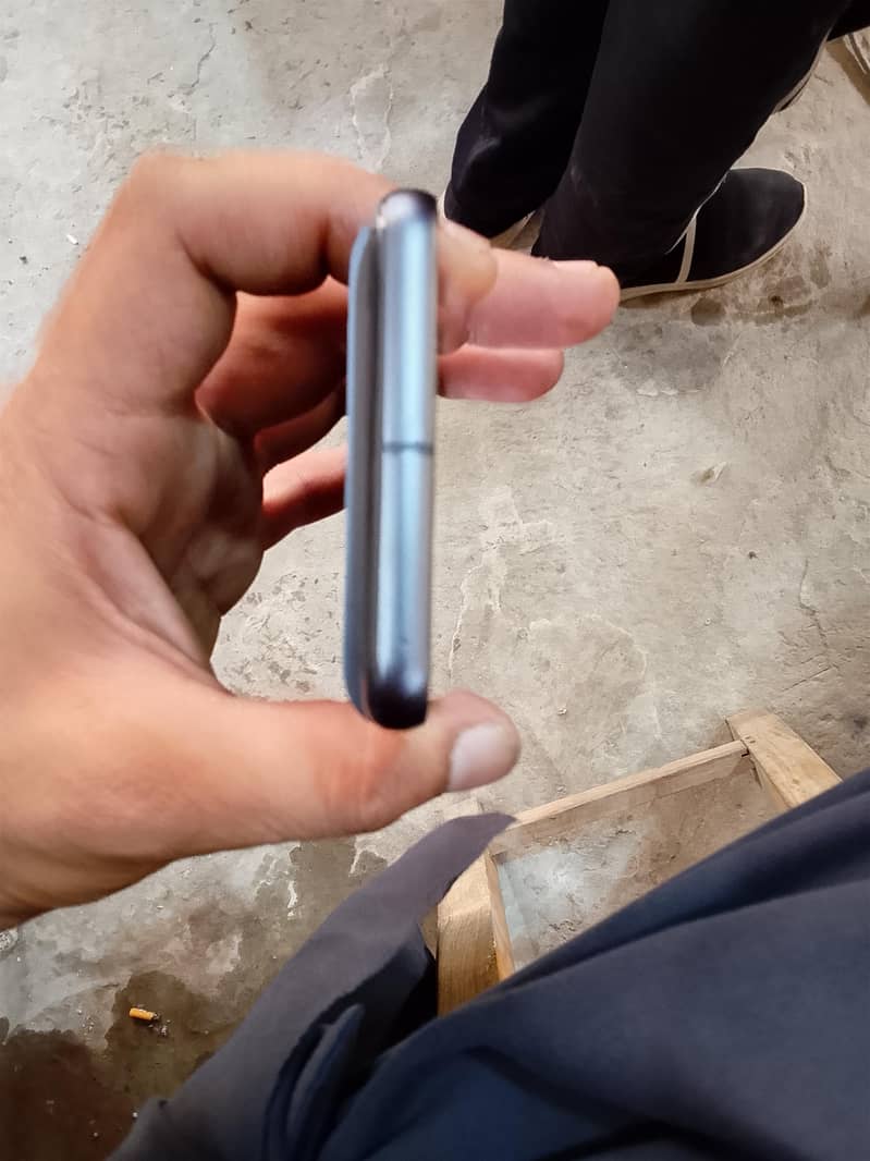 Google Pixel 8 3