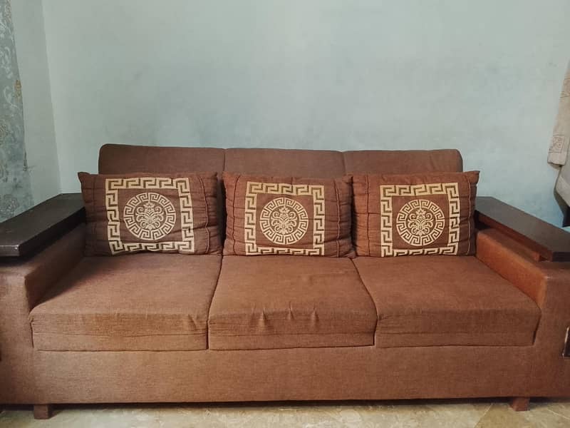 7 seater sofa 0