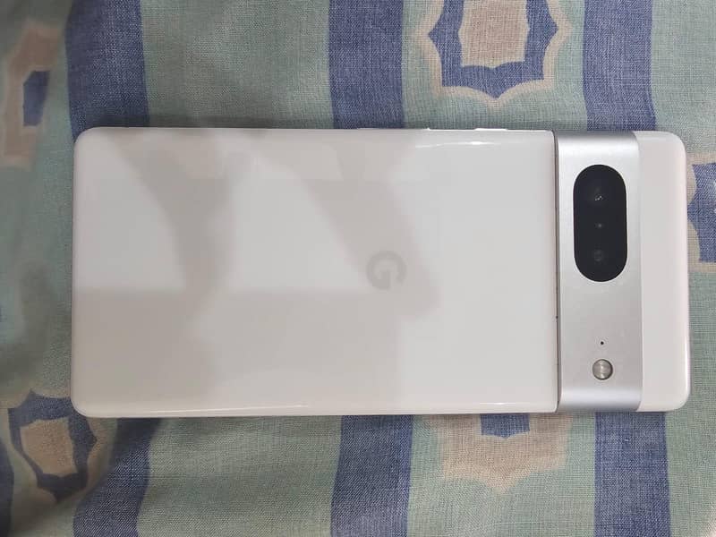 Google Pixel 7 5