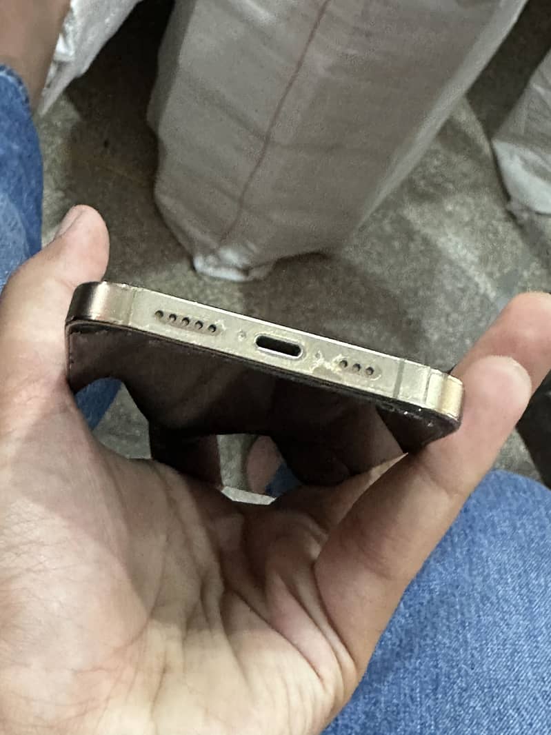 Apple iPhone 13 Pro 5