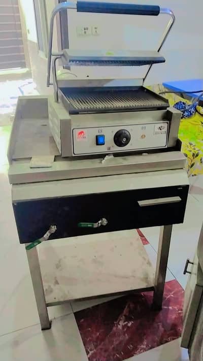 Fast Food Machinery Available