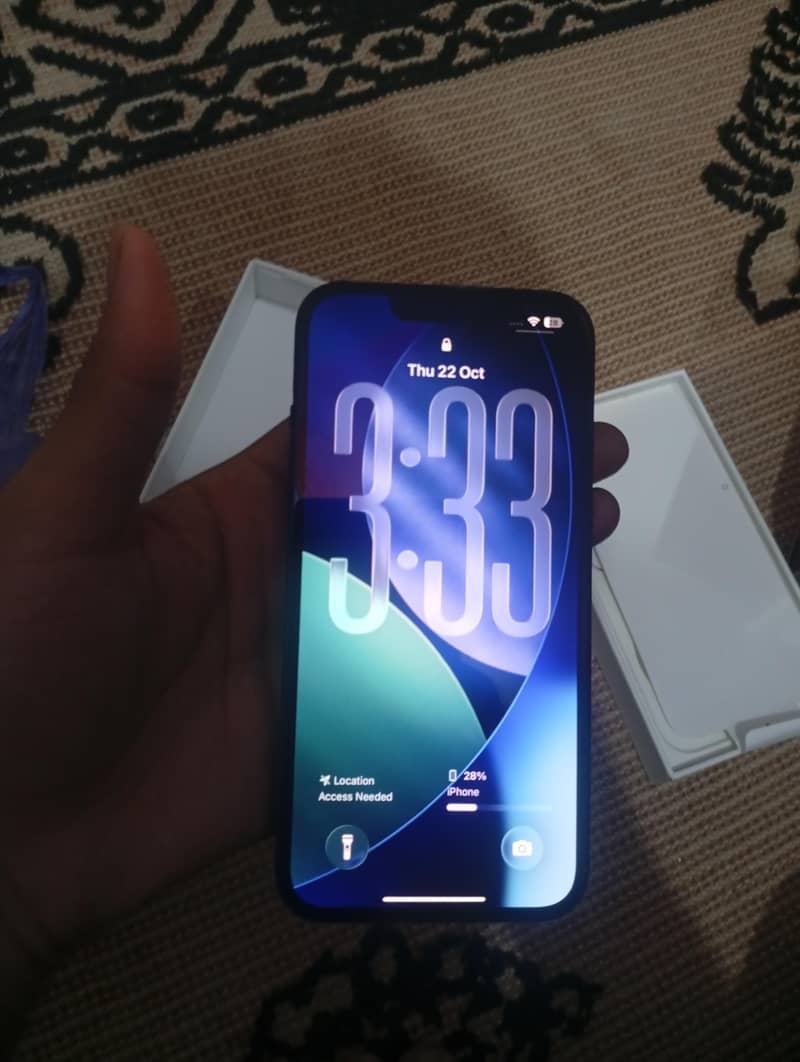 Apple iPhone 13 3