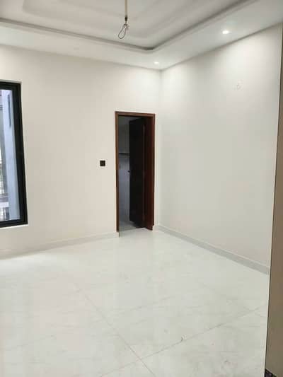 05 MARLA BRAND NEW TILE FLOOR HOUSE FOR RENT IN JOHAR TOWN LAHORE