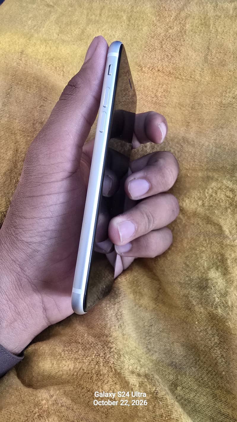 Apple iPhone SE 1