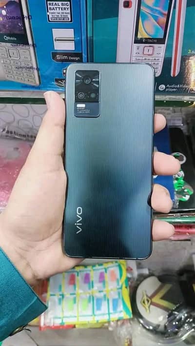 03237004371 Vivo V21e 12/128 superamoled indisplay finger total all ok