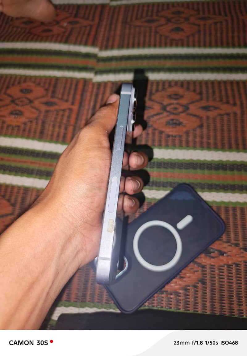 Apple iPhone 14 5