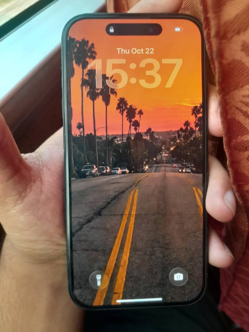 Apple iPhone 15 7