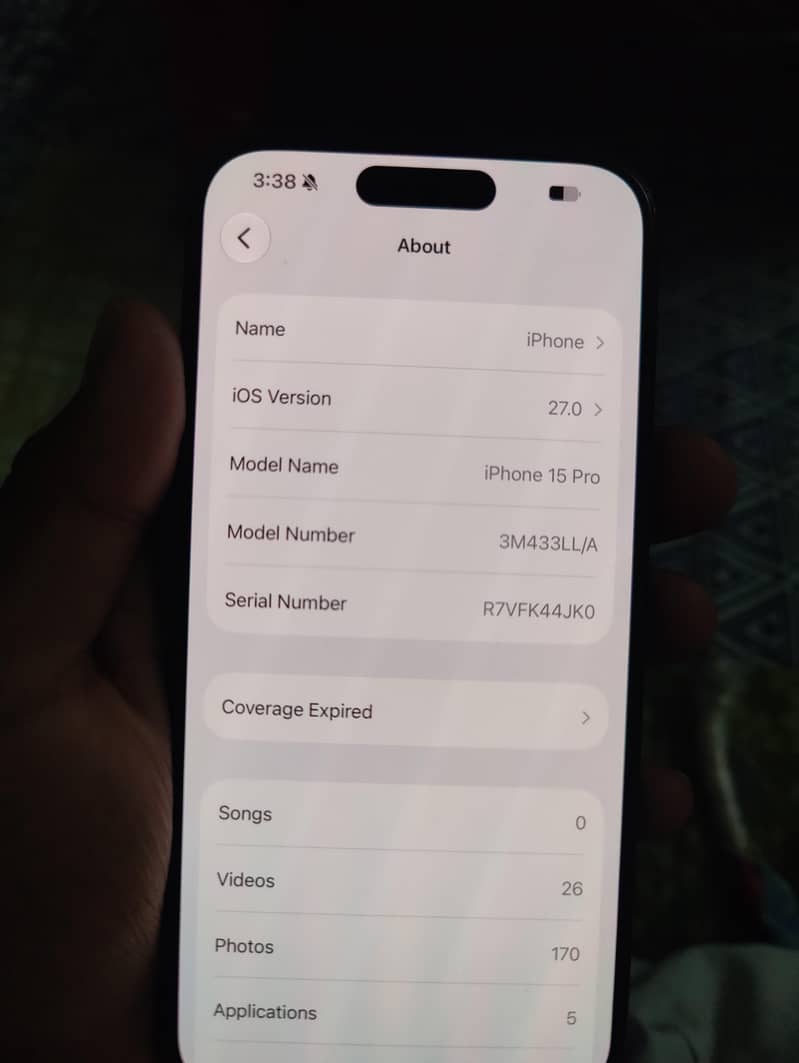 Apple iPhone 15 Pro 4