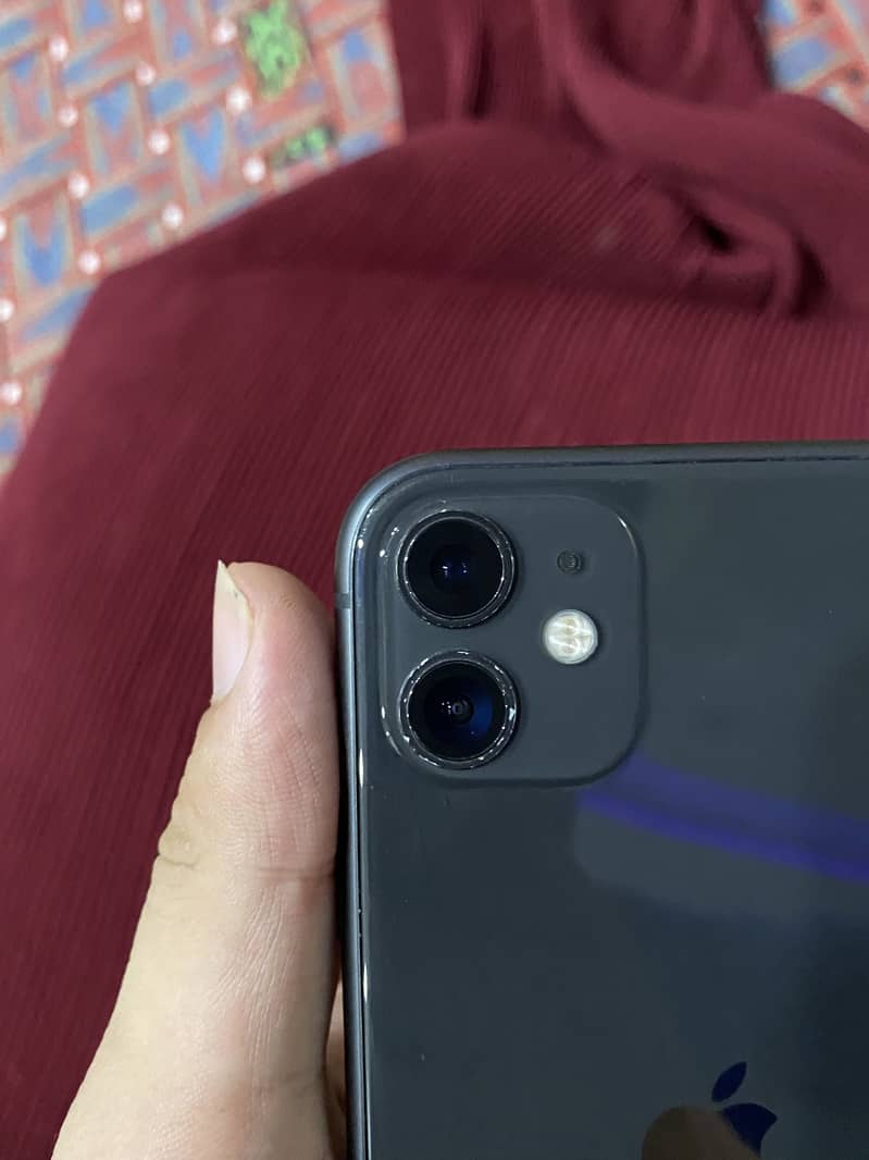 Apple iPhone 11 10/10 4