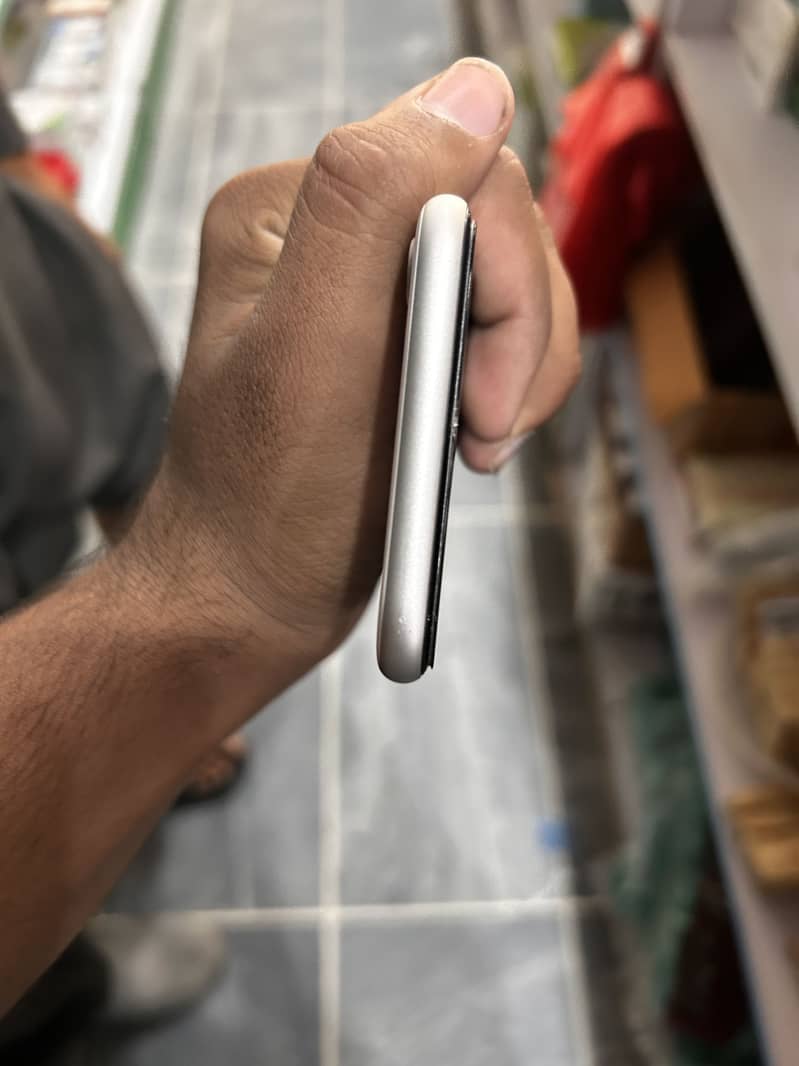 Apple iPhone SE 2