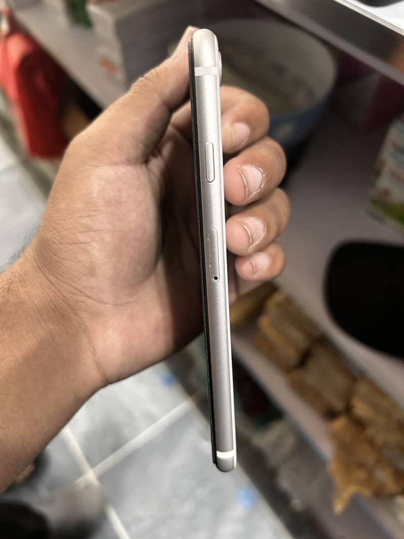 Apple iPhone SE 5