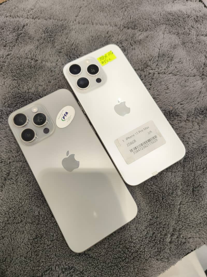Apple iPhone 15 Pro Max 0
