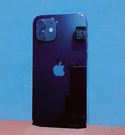 Apple iPhone 12