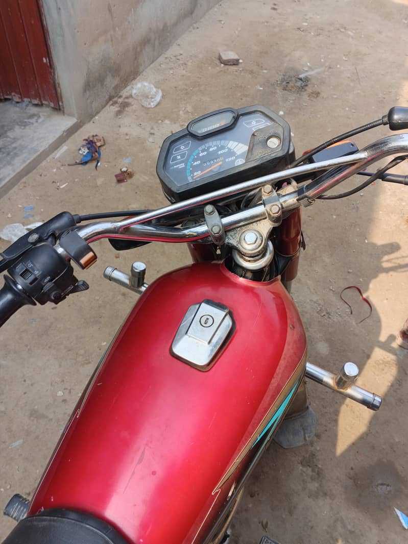 Yamaha 2011 model 1