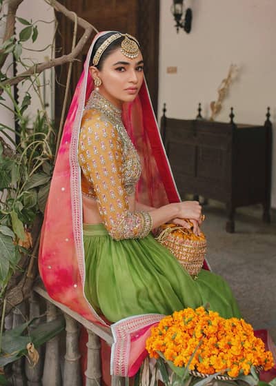 Hussain rehar Mehndi lehnga choli