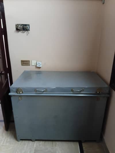 Sandooq Like New