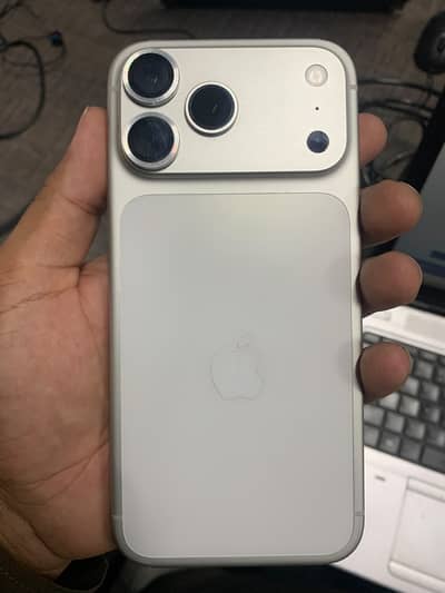 Apple iPhone 17 Pro Max