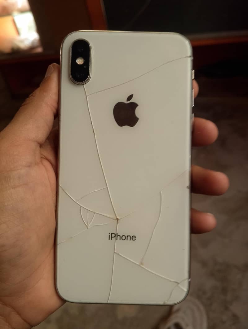Apple iPhone X 4