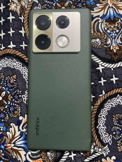 Infinix Note 40 Pro