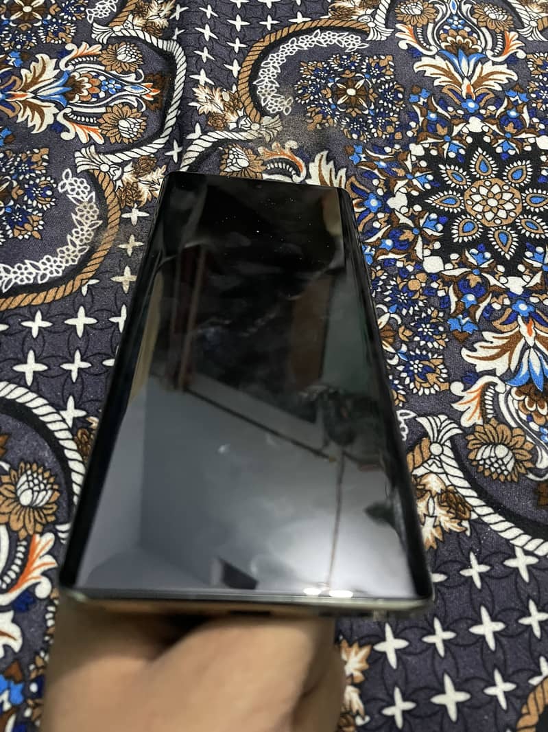 Infinix Note 40 Pro 3