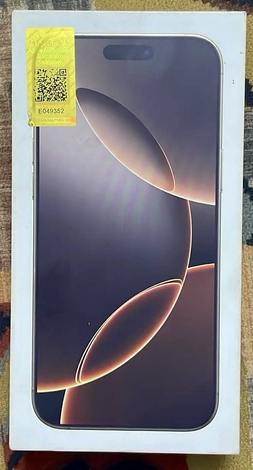 Apple iPhone 16 Pro Max 1