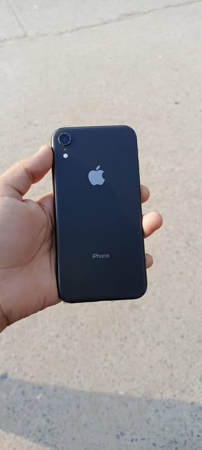 Apple iPhone XR