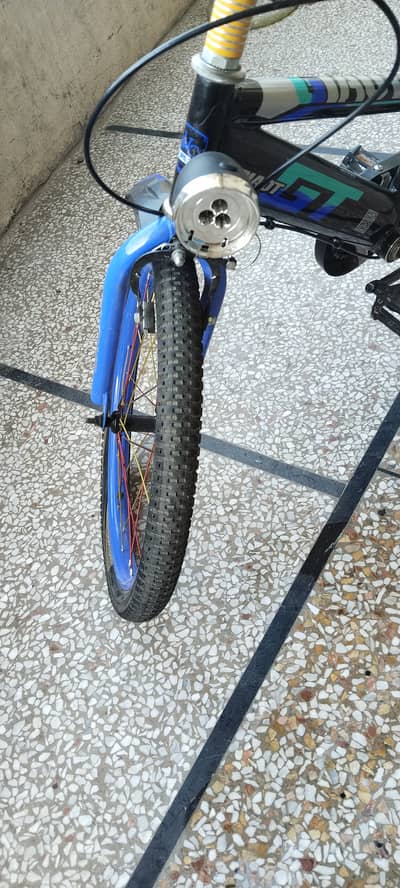Bycle fronk back break best tyre good condition
