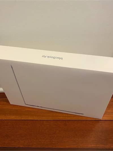 Macbook Air M5 13' 16/512 - Box Pack Non Active Sky Blue