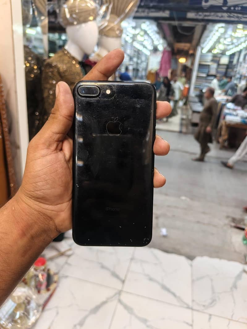 Apple iPhone 7plus 1
