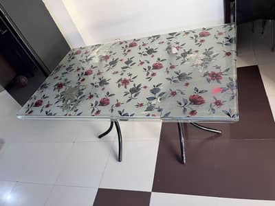 Dining table with 6 chairs