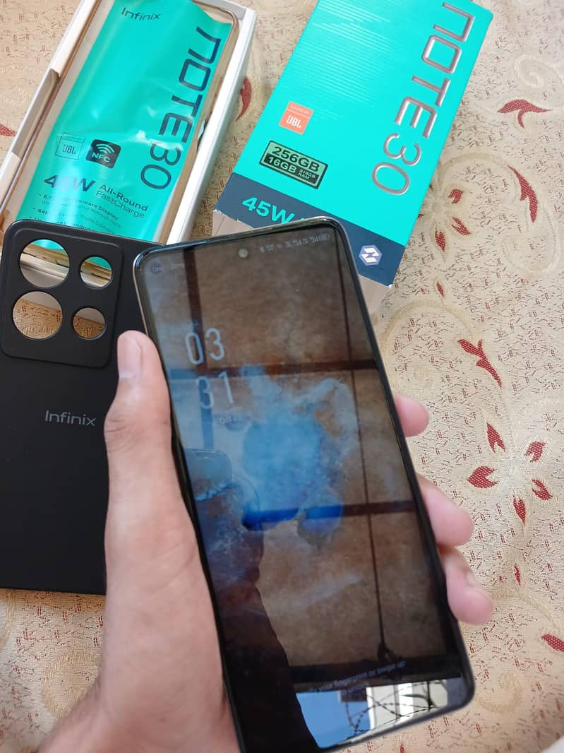 Infinix Note 30 1