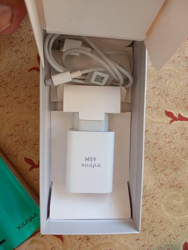 Infinix Note 30 7