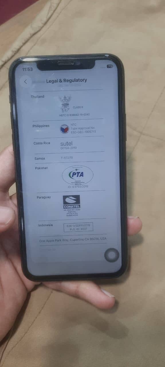 Apple iPhone 11 Pro 3