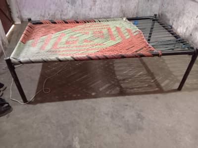good condition charpai like new