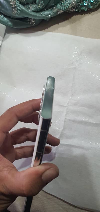 Samsung Mobile S22 Ultra