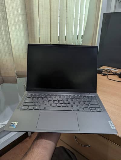 Lenovo Yoga Slim 6 Core i5-1240P 16 GB DDR5 | 512 GB | 2 K display