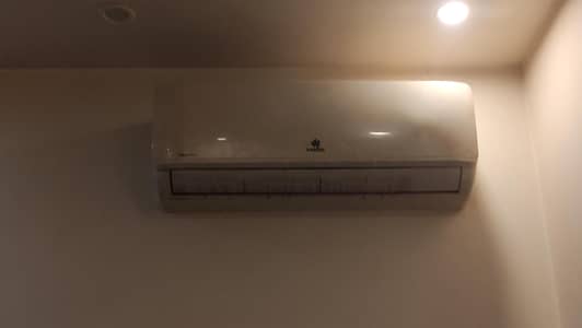MZEE 1.5 TON AIR CONDITIONER