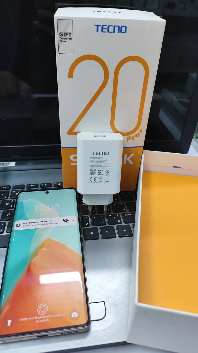 Tecno Spark 20 Pro Plus 3
